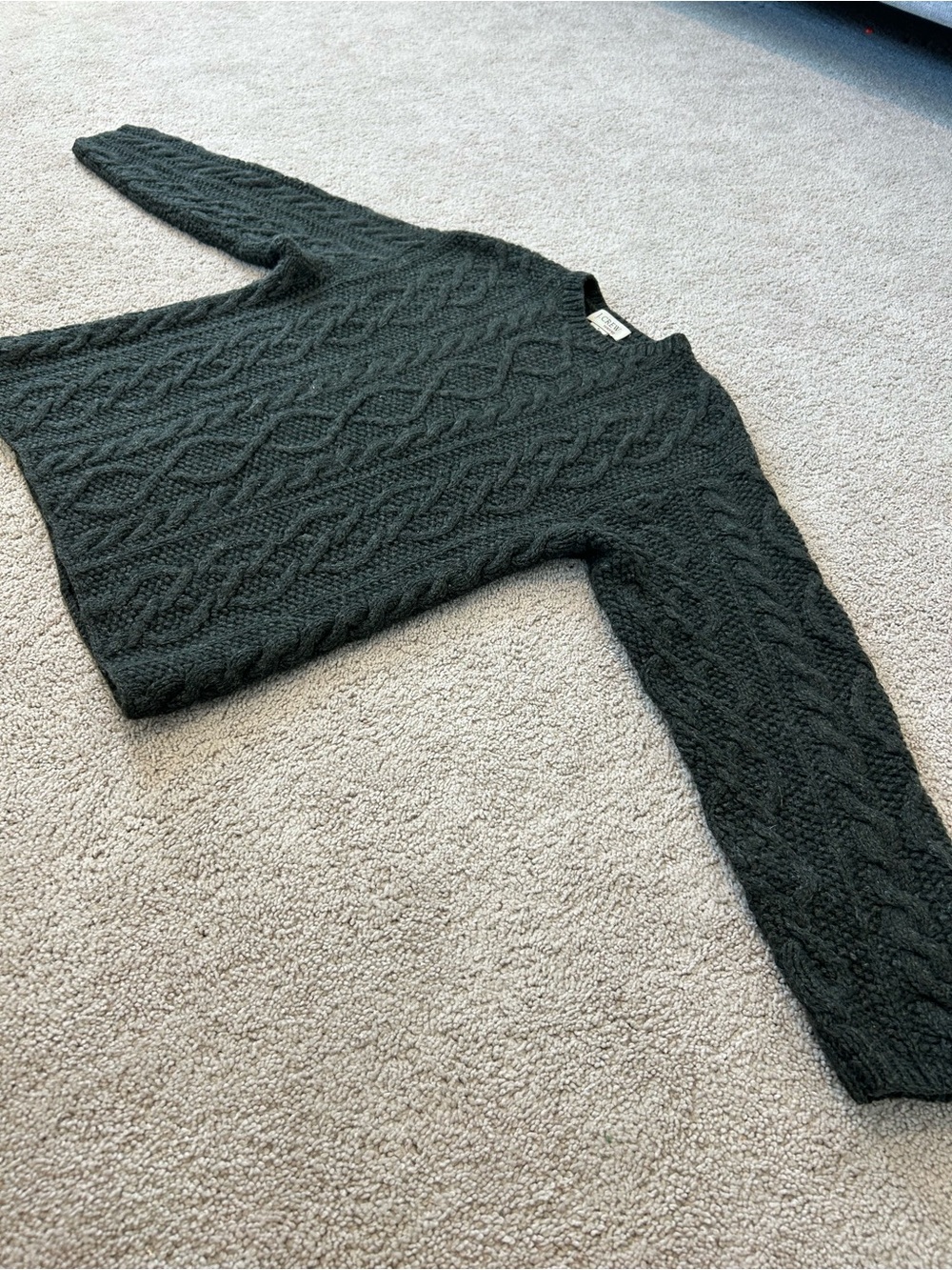 J.Crew wool handknit Mens knitted sweater sz M Medium